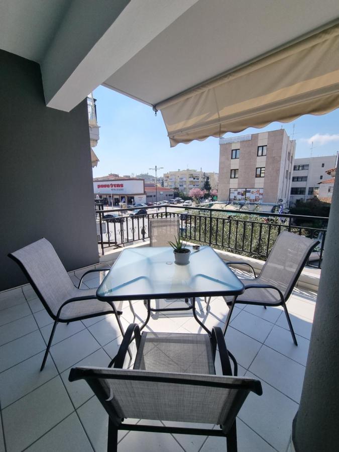 Casa Domenica Apartment Peraía Екстериор снимка