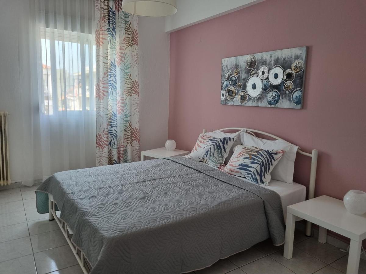 Casa Domenica Apartment Peraía Екстериор снимка